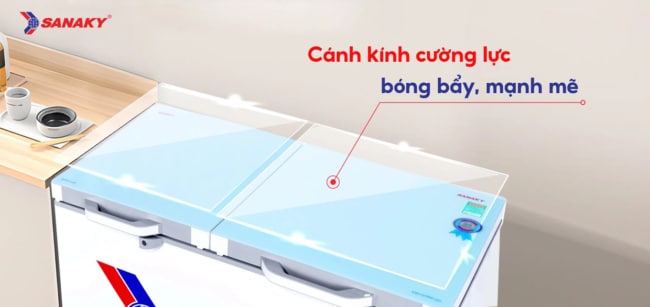 sanaky vh 2899a2kd nap tu lam bang mat kinh cuong luc - Tủ đông Sanaky VH-2899A2KD 235 lít Cửa tủ đông Sanaky VH-2899A2KD được phủ một lớp kính cường lực chắc chắn